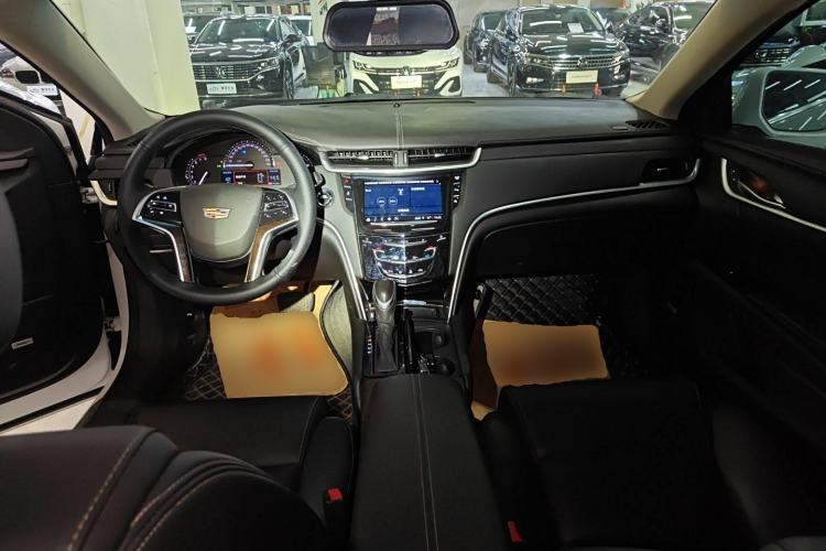 Used Cadillac XTS 2018 28T Tech Edition Center Console