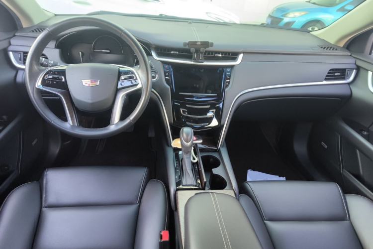 Used Cadillac XTS 2018 28T Tech Edition Center Console