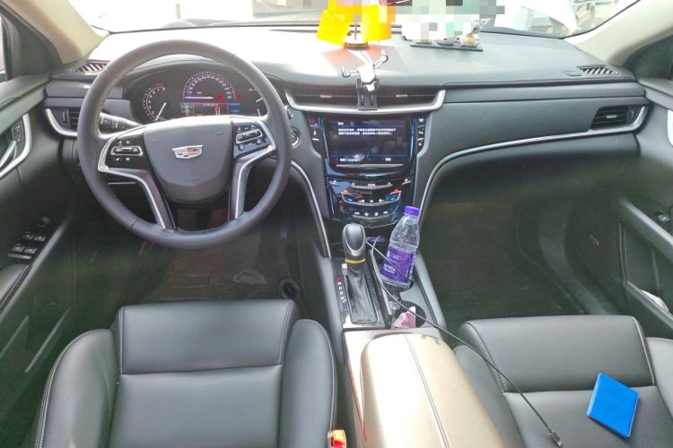 Used Cadillac XTS 2018 28T Tech Edition Center Console