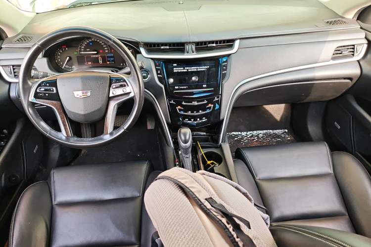 Used Cadillac XTS 2018 28T Tech Edition Center Console