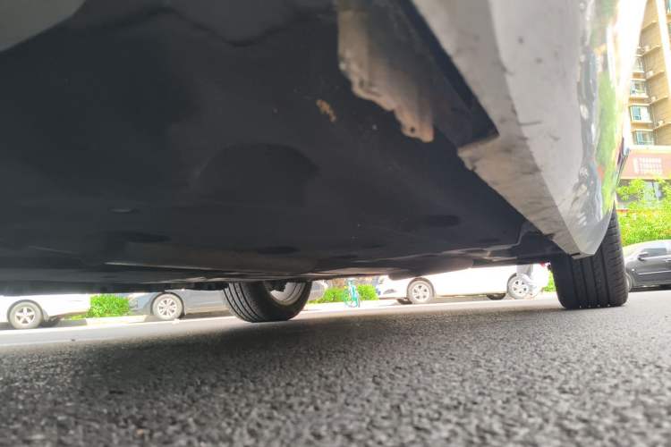 Used Cadillac XTS 2018 28T Tech Edition Chassis Front Left
