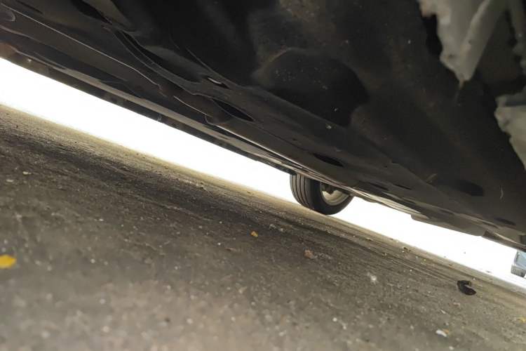 Used Cadillac XTS 2018 28T Elite Edition Chassis Front Left