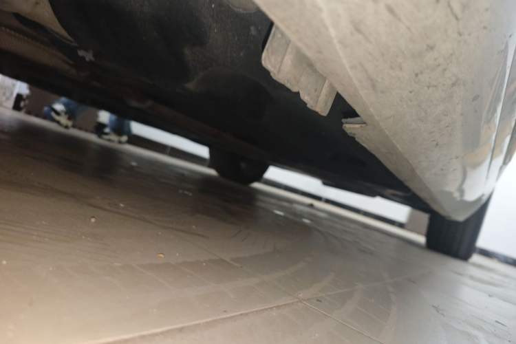 Used Cadillac XTS 2018 28T Tech Edition Chassis Front Left