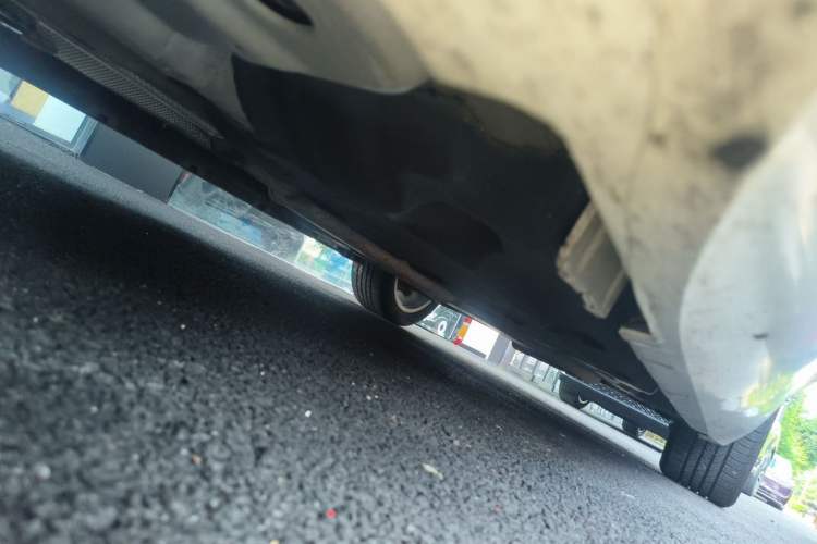 Used Cadillac XTS 2018 28T Elite Edition Chassis Front Left