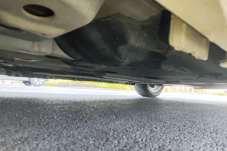 Used Cadillac XTS 2018 28T Tech Edition Chassis Front Left