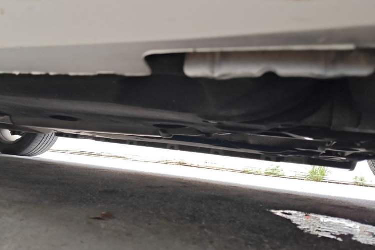 Used Cadillac XTS 2018 28T Elite Edition Chassis Front Right