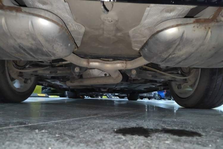 Used Cadillac XTS 2018 28T Elite Edition Chassis Rear