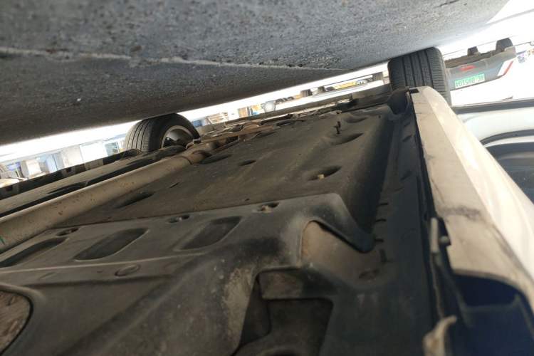 Used Cadillac XTS 2018 28T Elite Edition Chassis Rear Left