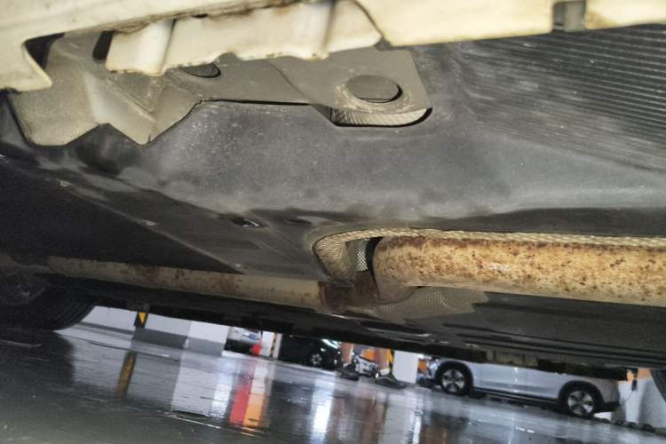 Used Cadillac XTS 2018 28T Elite Edition Chassis Rear Left