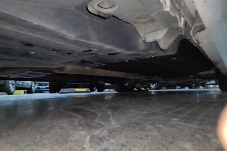 Used Cadillac XTS 2018 28T Elite Edition Chassis Rear Right