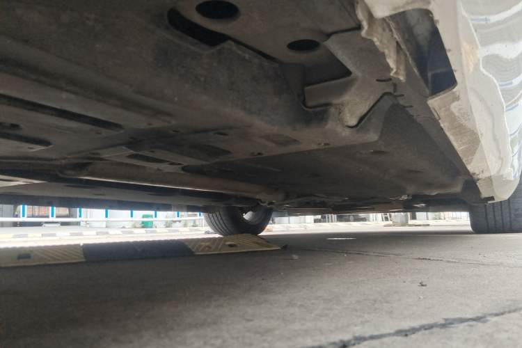 Used Cadillac XTS 2018 28T Elite Edition Chassis Rear Right