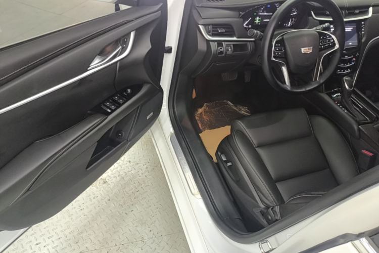 Used Cadillac XTS 2018 28T Tech Edition Driver Seat