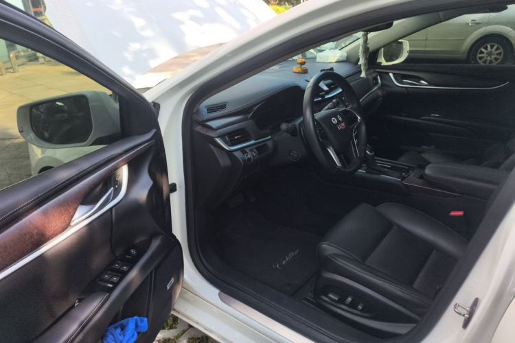 Used Cadillac XTS 2018 28T Elite Edition Driver Seat