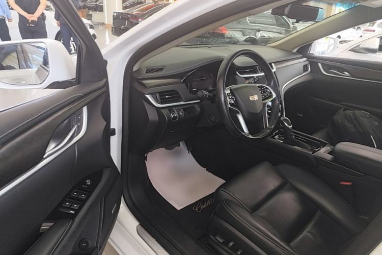 Used Cadillac XTS 2018 28T Elite Edition Driver Seat