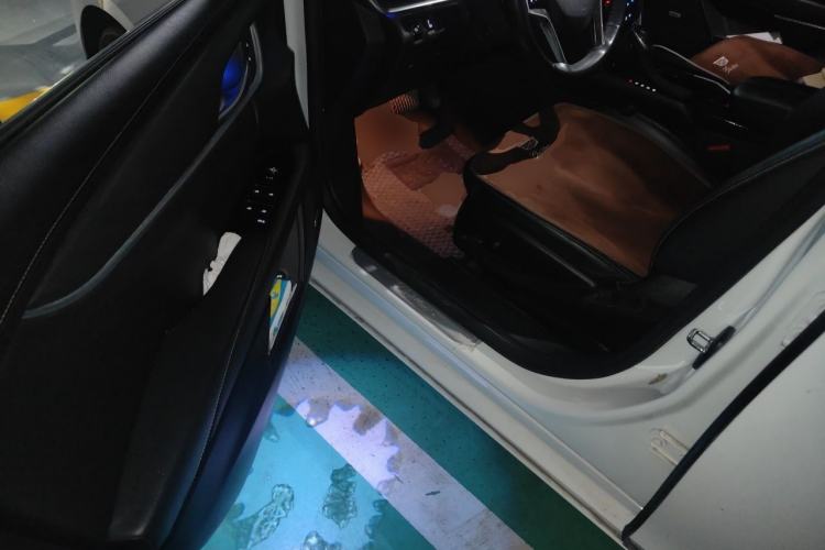 Used Cadillac XTS 2018 28T Tech Edition Driver Seat