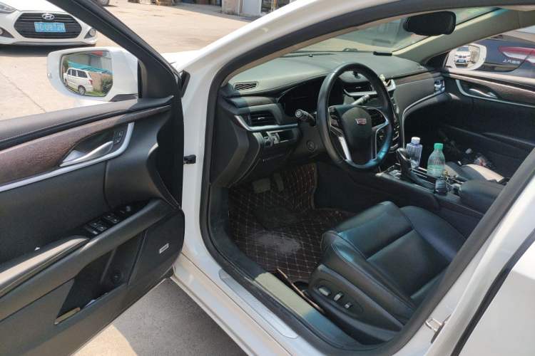 Used Cadillac XTS 2018 28T Elite Edition Driver Seat