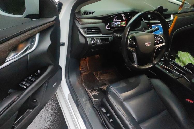 Used Cadillac XTS 2018 28T Elite Edition Driver Seat