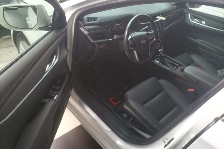 Used Cadillac XTS 2018 28T Tech Edition Driver Seat
