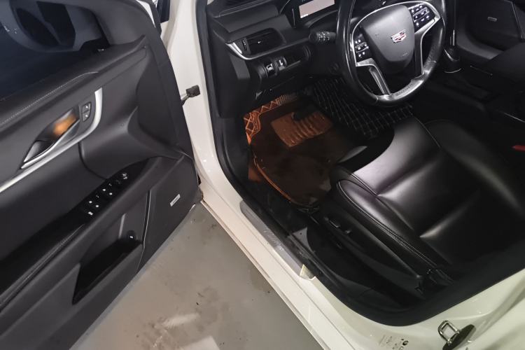 Used Cadillac XTS 2018 28T Tech Edition Driver Seat