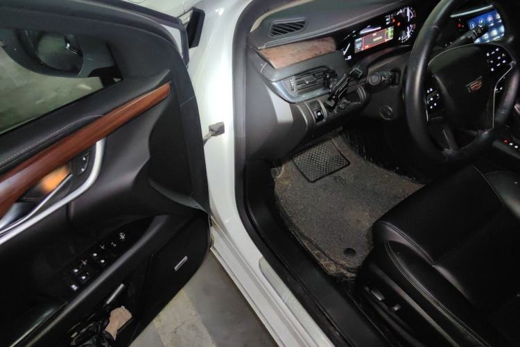 Used Cadillac XTS 2018 28T Tech Edition Driver Seat