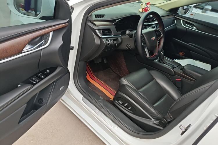 Used Cadillac XTS 2018 28T Elite Edition Driver Seat