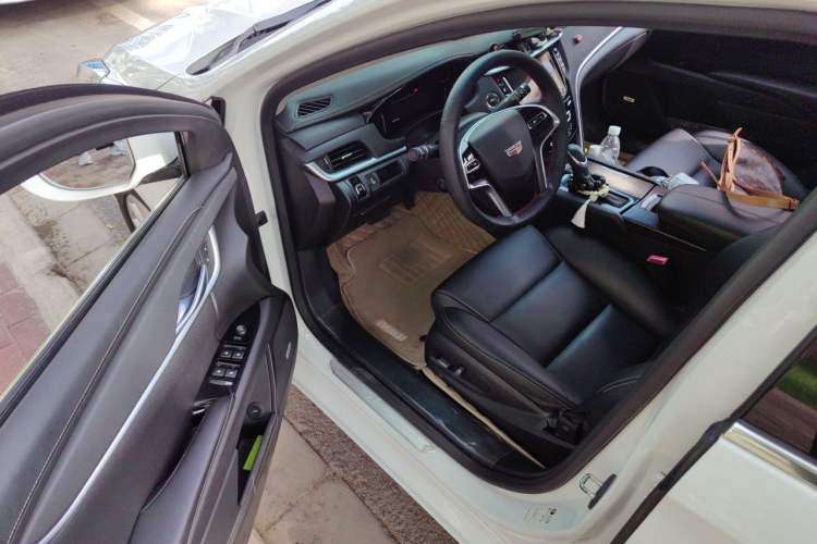 Used Cadillac XTS 2018 28T Tech Edition Driver Seat