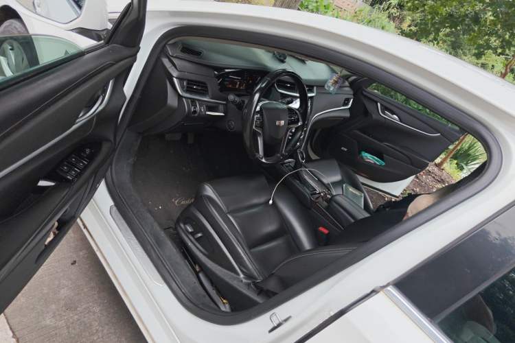 Used Cadillac XTS 2018 28T Tech Edition Driver Seat