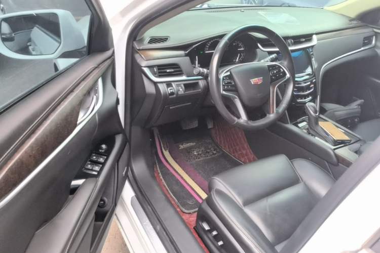 Used Cadillac XTS 2018 28T Elite Edition Driver Seat