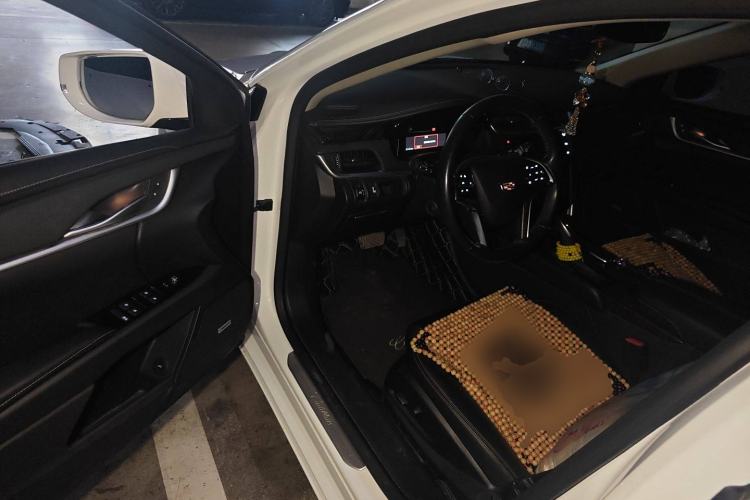 Used Cadillac XTS 2018 28T Tech Edition Driver Seat