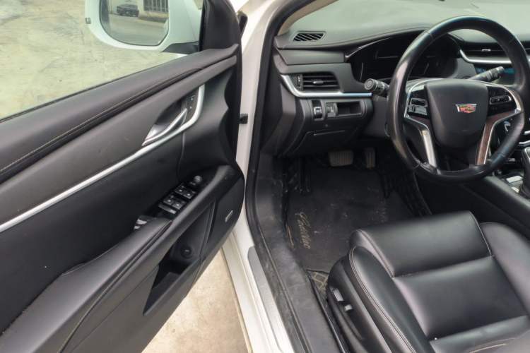 Used Cadillac XTS 2018 28T Tech Edition Driver Seat