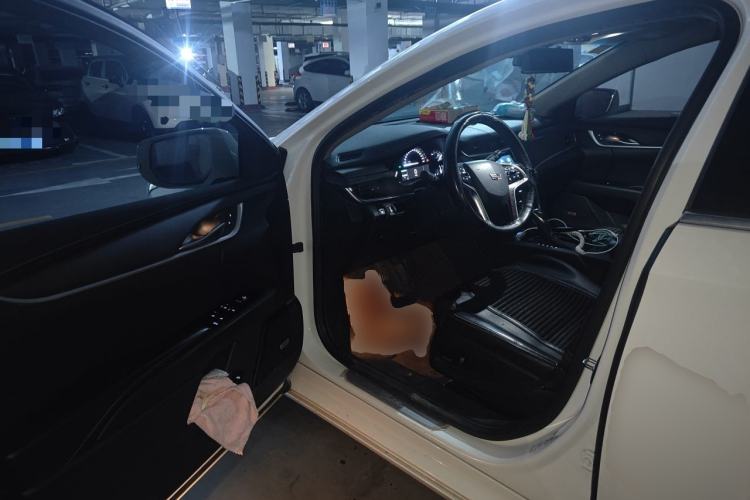 Used Cadillac XTS 2018 28T Tech Edition Driver Seat