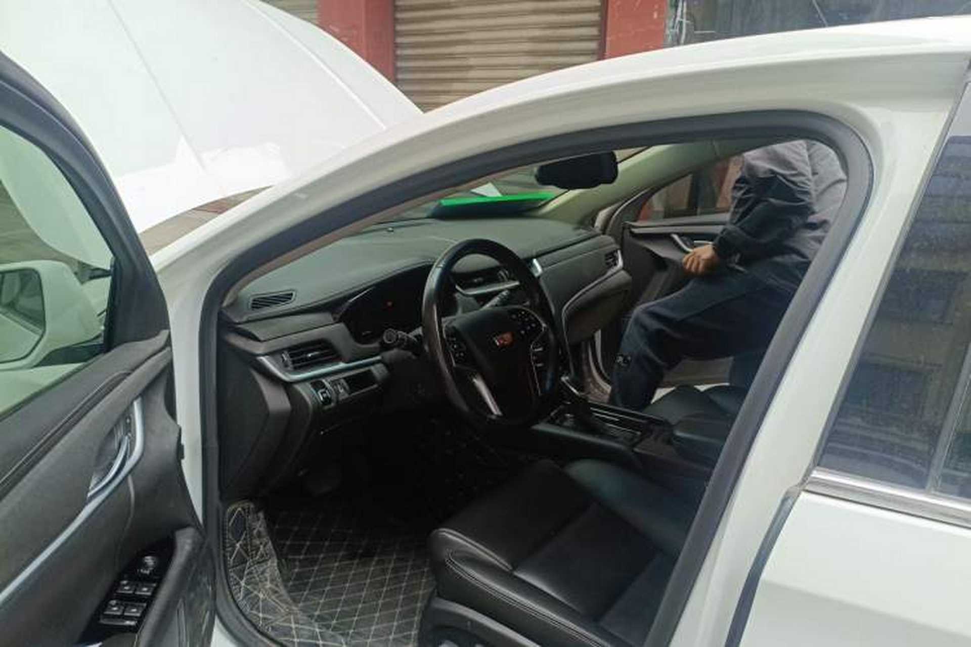 Used Cadillac XTS 2018 28T Tech Edition Driver Seat