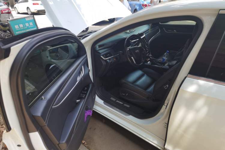 Used Cadillac XTS 2018 28T Tech Edition Driver Seat