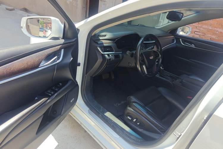 Used Cadillac XTS 2018 28T Elite Edition Driver Seat