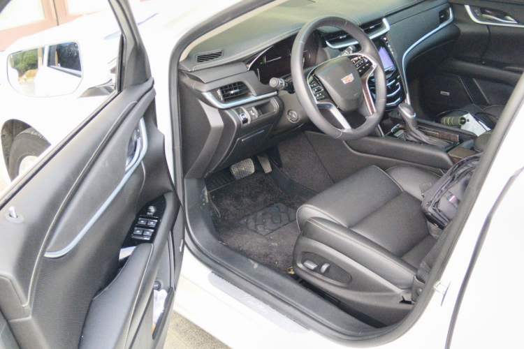 Used Cadillac XTS 2018 28T Tech Edition Driver Seat