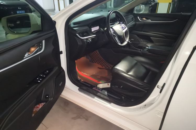 Used Cadillac XTS 2018 28T Tech Edition Driver Seat