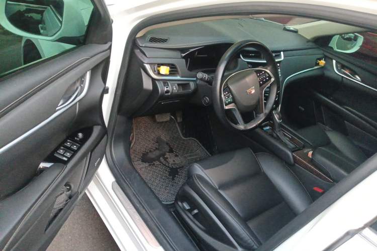 Used Cadillac XTS 2018 28T Tech Edition Driver Seat