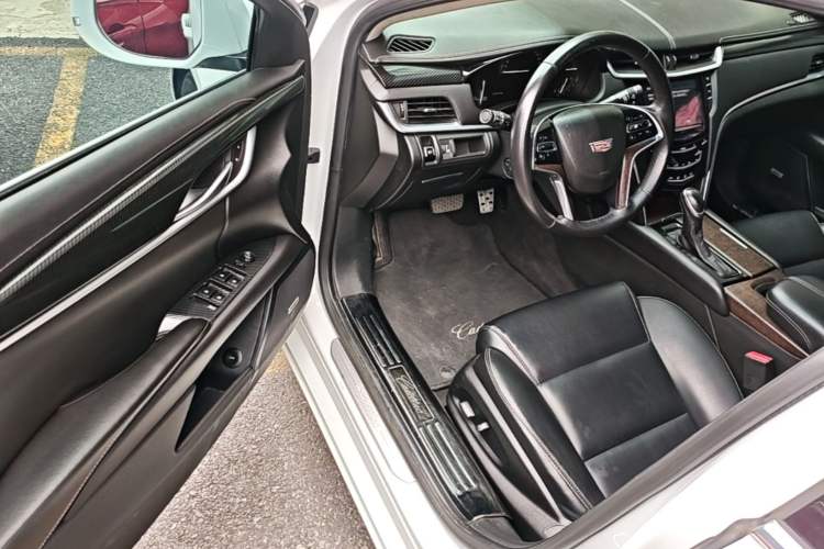 Used Cadillac XTS 2018 28T Tech Edition Driver Seat