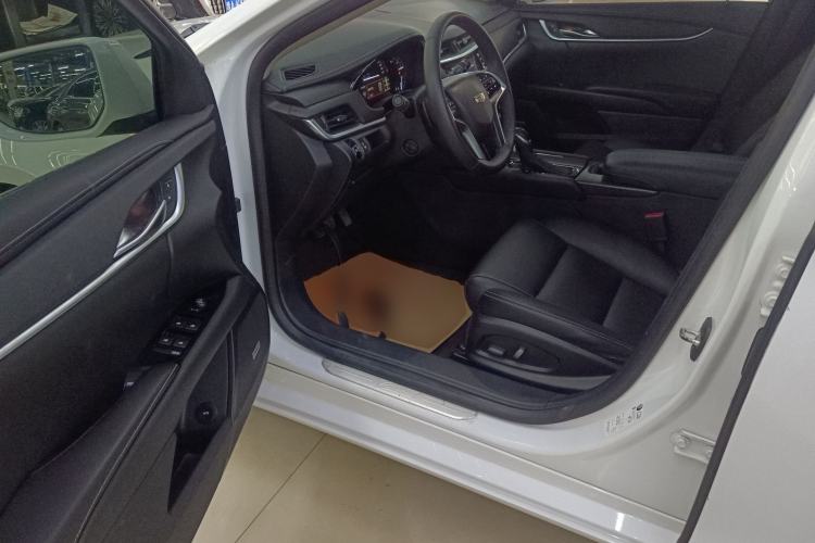 Used Cadillac XTS 2018 28T Tech Edition Driver Seat