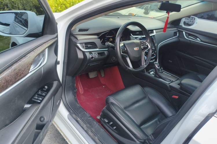 Used Cadillac XTS 2018 28T Elite Edition Driver Seat