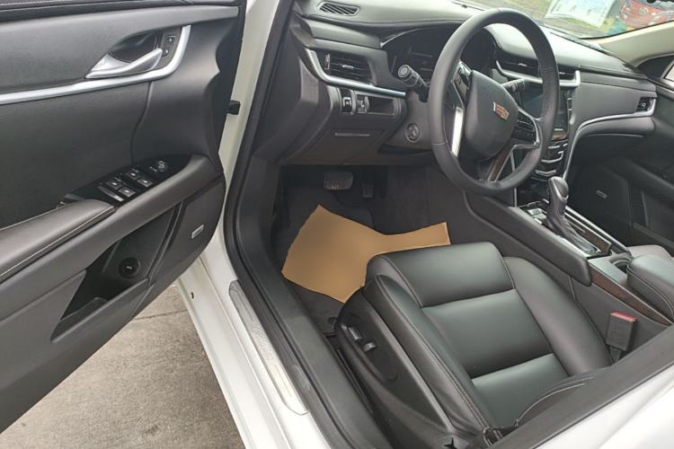 Used Cadillac XTS 2018 28T Tech Edition Driver Seat