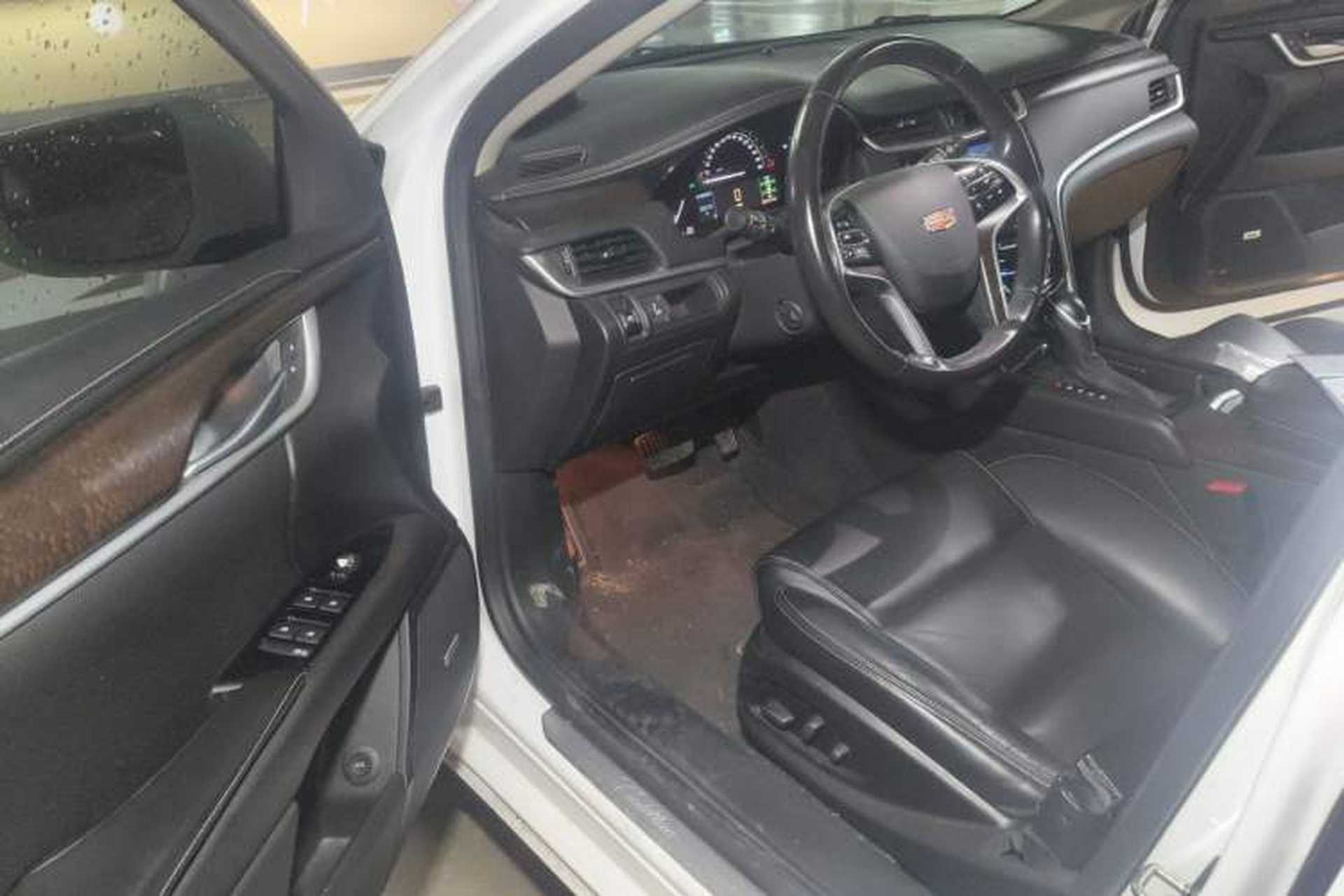 Used Cadillac XTS 2018 28T Elite Edition Driver Seat