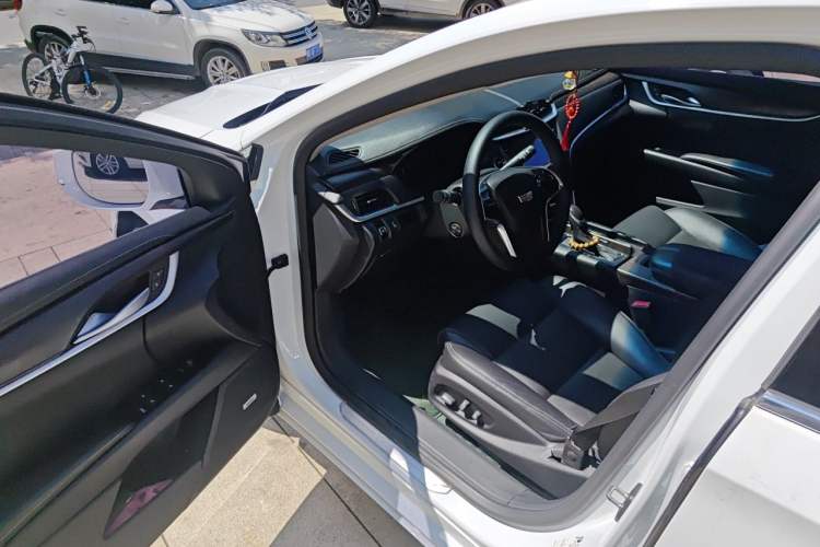 Used Cadillac XTS 2018 28T Elite Edition Driver Seat