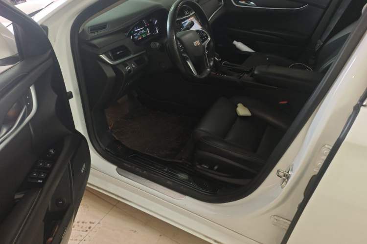 Used Cadillac XTS 2018 28T Tech Edition Driver Seat