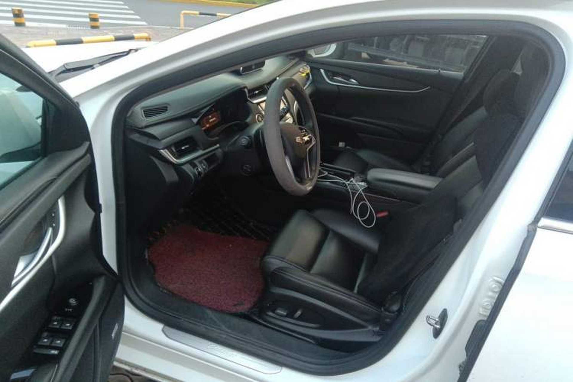 Used Cadillac XTS 2018 28T Tech Edition Driver Seat