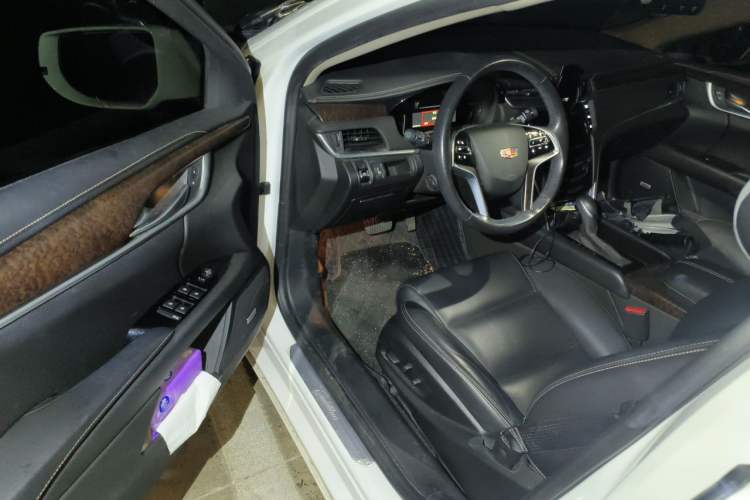 Used Cadillac XTS 2018 28T Elite Edition Driver Seat