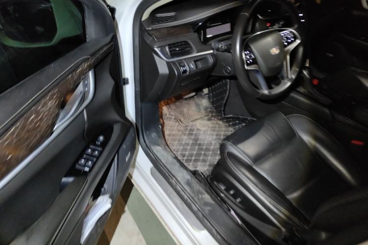 Used Cadillac XTS 2018 28T Elite Edition Driver Seat