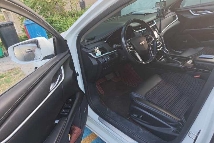 Used Cadillac XTS 2018 28T Elite Edition Driver Seat