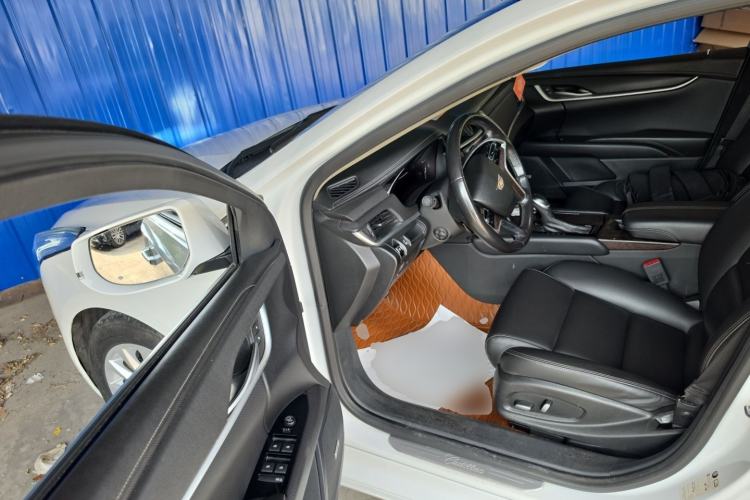 Used Cadillac XTS 2018 28T Tech Edition Driver Seat