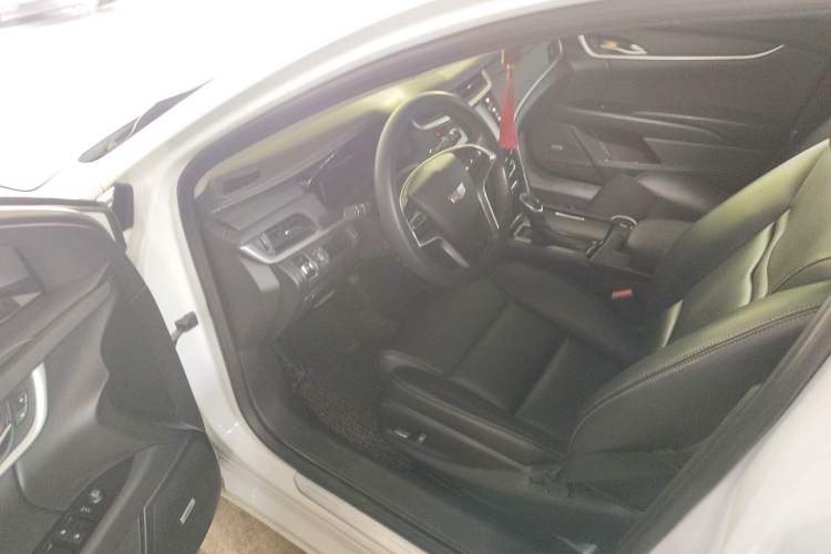 Used Cadillac XTS 2018 28T Tech Edition Driver Seat